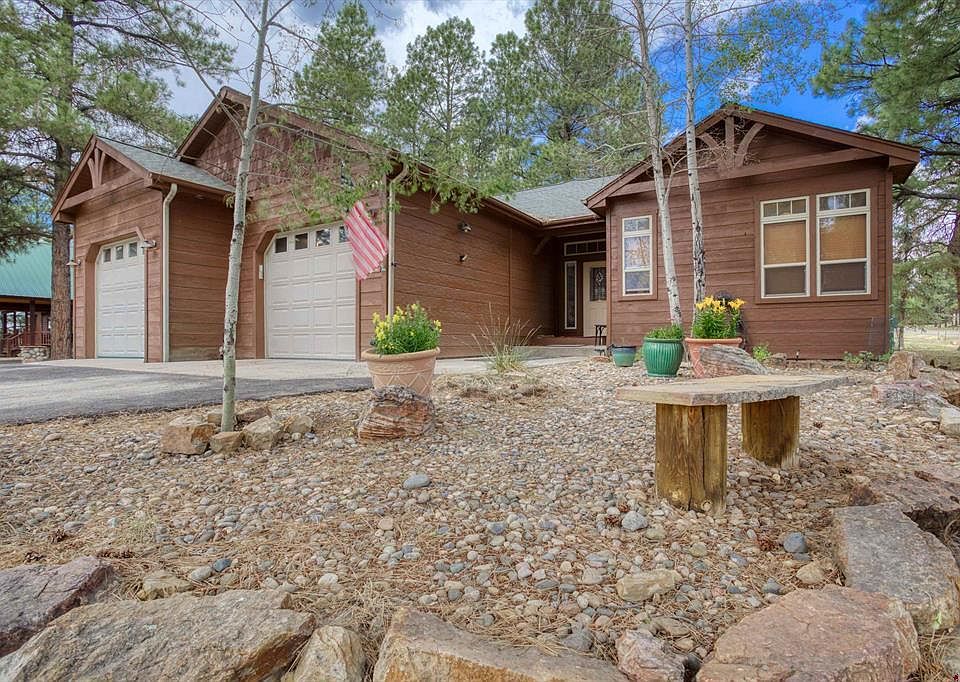 1st image of 9 Longmont Court