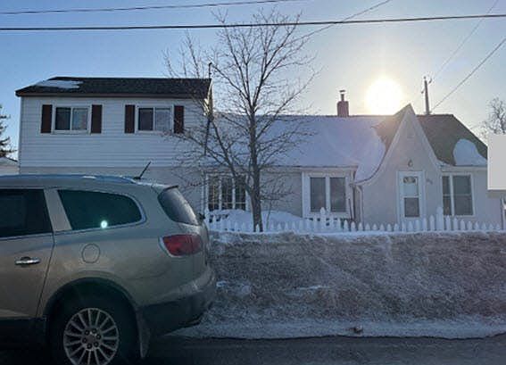 1st image of 2716 19th Ave E