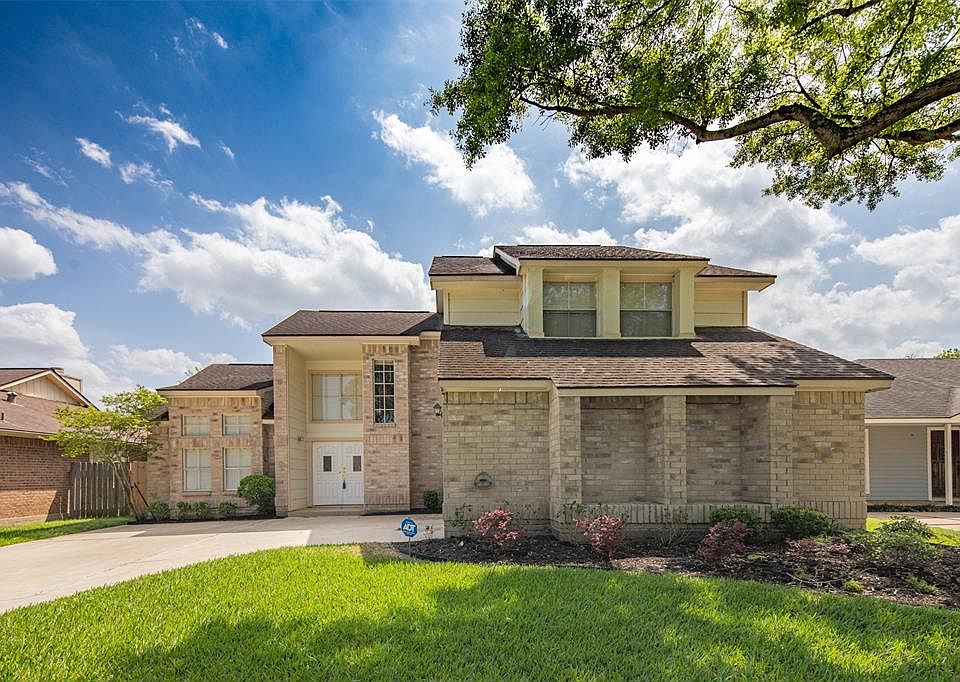 1st image of 3714 Green Fields Dr