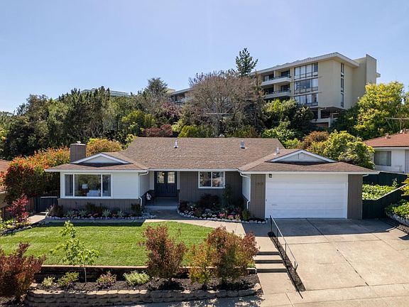 2nd image of 1857 Hunt Dr