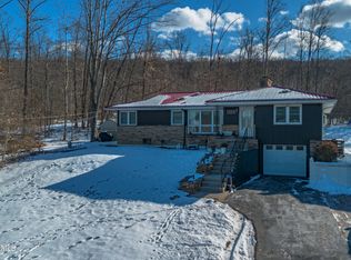 1065 Amelia Ave, Altoona, PA 16601