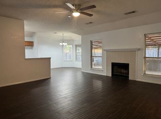 211 Virginia St, Irving, TX 75061