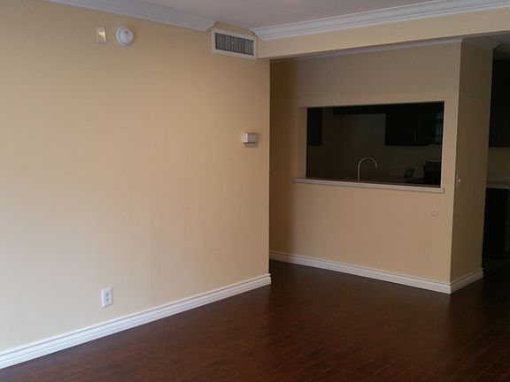 3rd image of 5460 White Oak Ave Unit A320