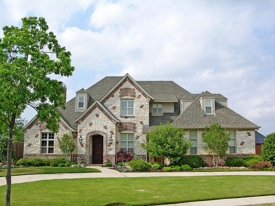 1st image of 2625 King Arthur Blvd