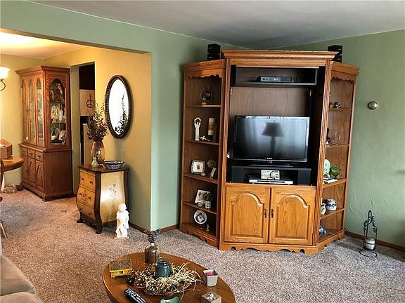 4th image of 790A Cooke Dr