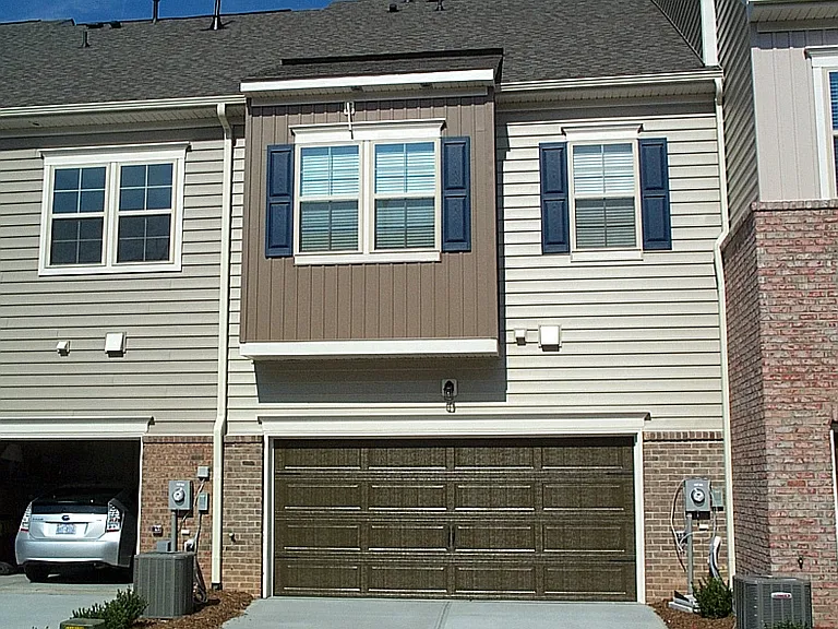 1532 Alemany St — Photo 3