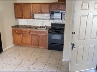 2241 W Pensacola St APT 44, Tallahassee, FL 32304