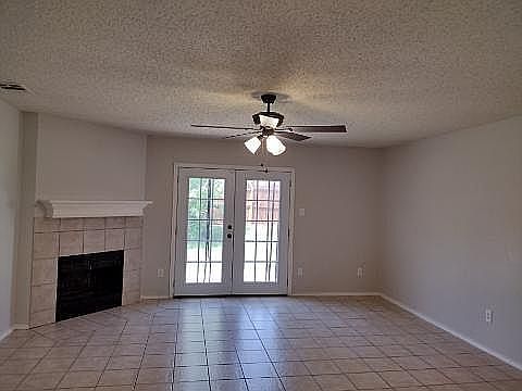 4th image of 9924 Thomas Jefferson Dr