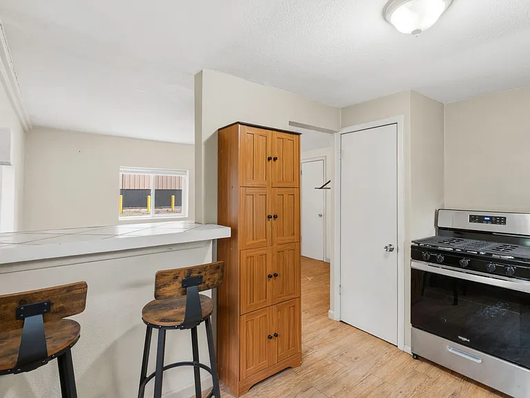 303 N Santa Fe Ave #6 — Photo 21