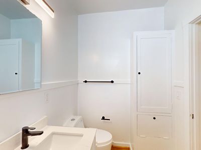 225 Irving St #7 - Image 3