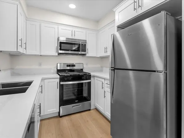 Blairwood Wyngate (#230), 8231 Wyngate St #17, Sunland, CA 91040