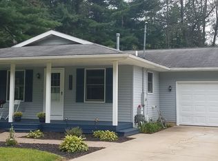 2892 S Sandstone Rd, Jackson, MI 49201