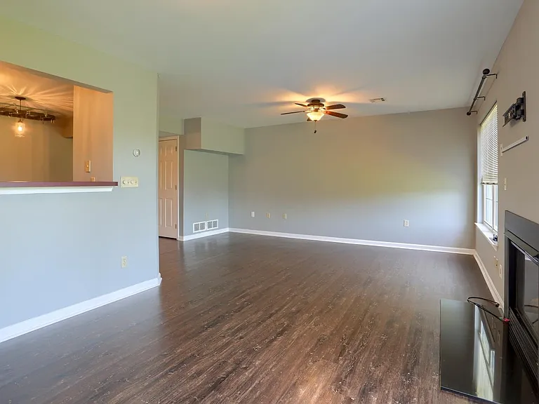 226 Sparrow Rd — Photo 10