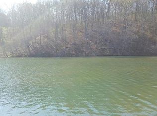 2 Partney Cir, Bella Vista, AR 72715