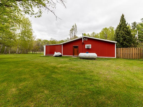 3rd image of 11218 Red Pine Rd