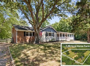 6135 Ripley Rd, La Plata, MD 20646