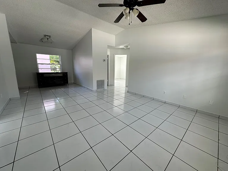 1705 Adams St #1705 — Photo 16