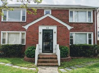 318 16th St APT 2, Virginia Beach, VA 23451