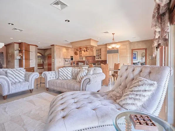 3411 Country Club Road image 15 of 64