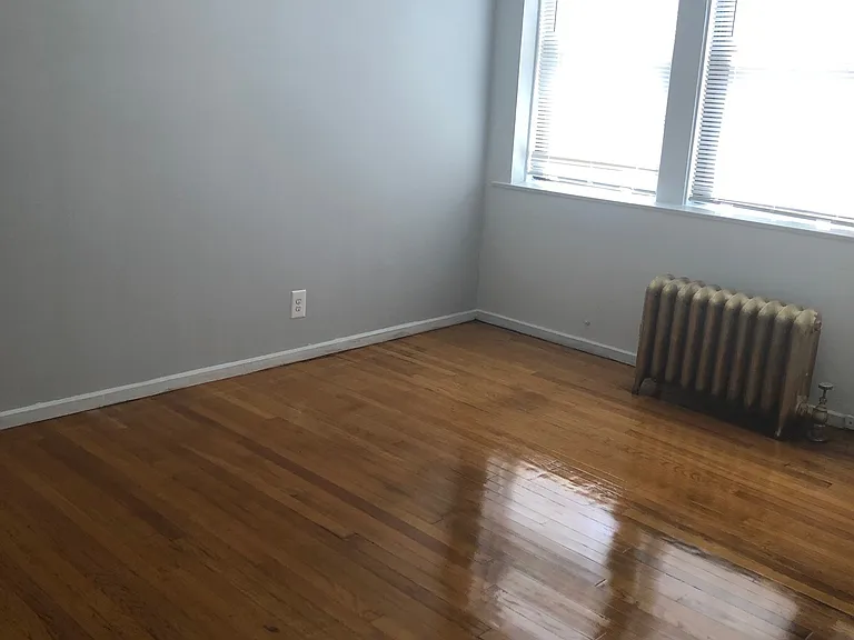 4451 N Drake Ave #1 — Photo 11