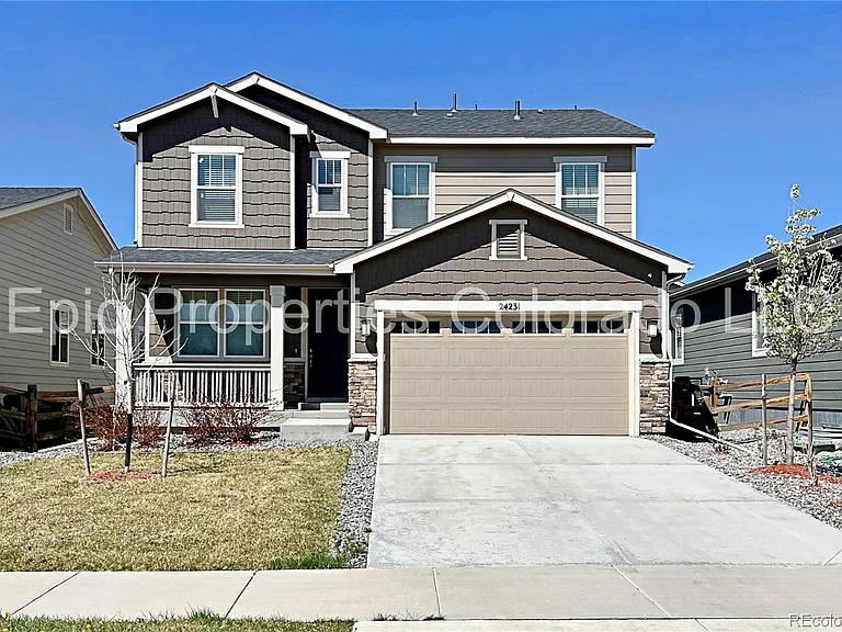 24231 E 40th Ave — Photo 1