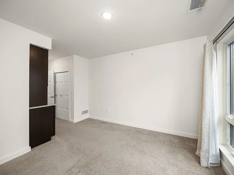 462 W Stadium Blvd #1 — Photo 26