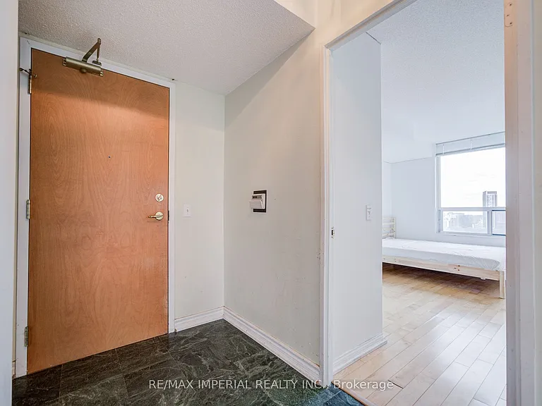238 Doris Ave #2302 — Photo 11