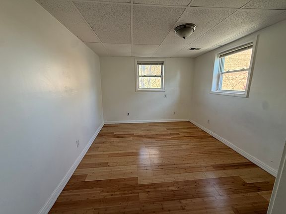 4th image of 278 Washington St #2R
