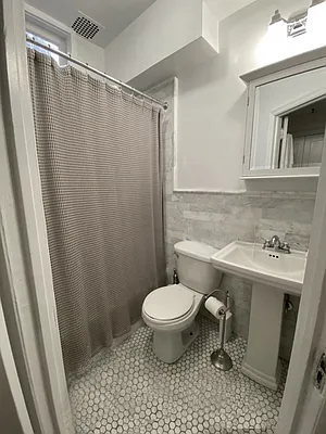 Rented by Maria Buncick Fine Properties, LLC | media 27