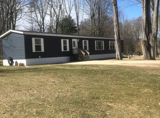 8739 Wood View Dr, Lake, MI 48632