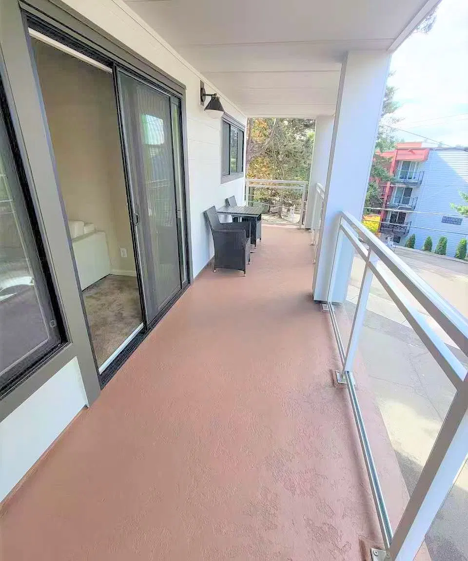 2 bed, 827 sqft, $2,750 — Photo 3