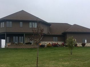 4122 Weidenfeller Rd, Mineral Point, WI 53565