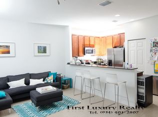 8991 SW 17th Ct, Miramar, FL 33025