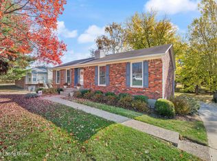 1002 Cliffwood Dr, Goshen, KY 40026