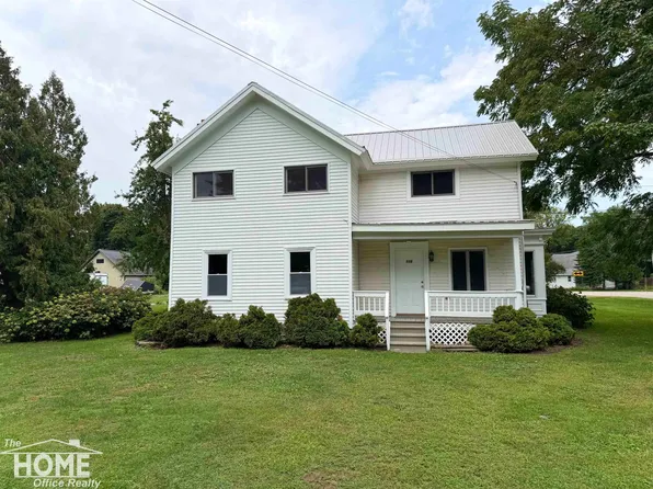 115 E Grand River Ave, Bancroft, MI 48414