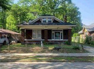 1004 Forrest Ave, Memphis, TN 38105