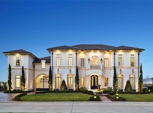 26 Royal Palm Dr, Kenner, LA 70065