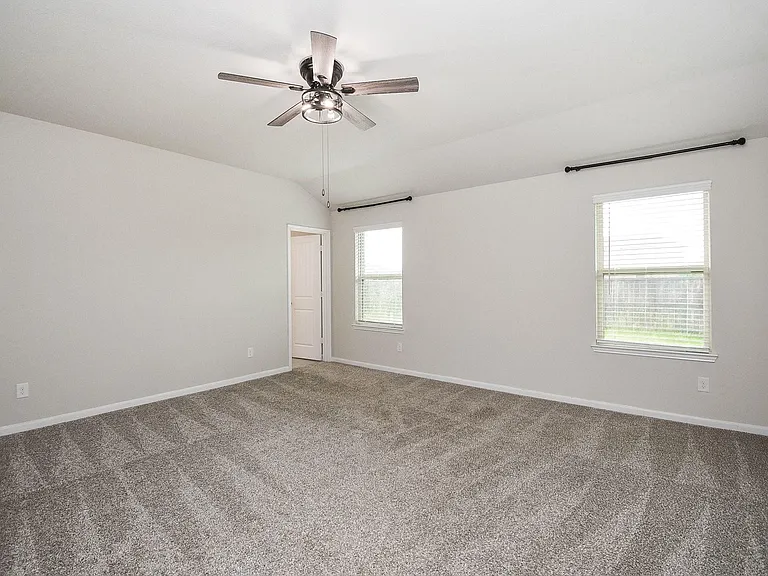 1334 Bellingham Park Dr — Photo 18