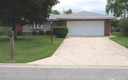 1st image of 9250 Clancy Dr