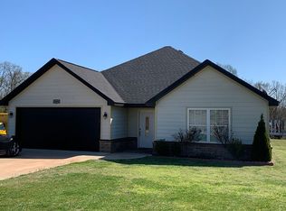 10084 Fair Ln, Springdale, AR 72762