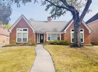 19426 Climbing Oaks Dr, Humble, TX 77346