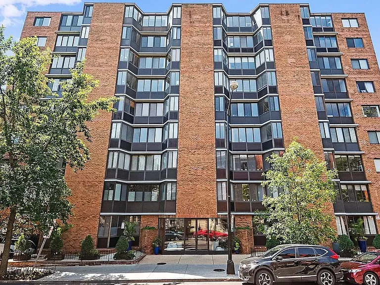 1718 P St NW #T17 — Photo 13