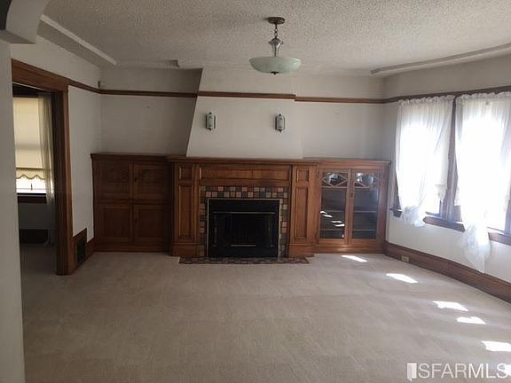 2nd image of 2315 15th Ave