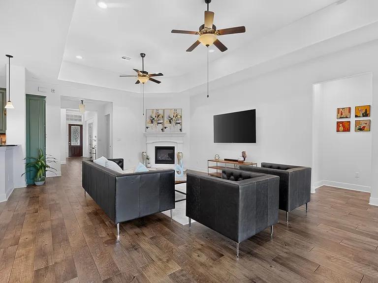 3904 Piana Pl — Photo 10