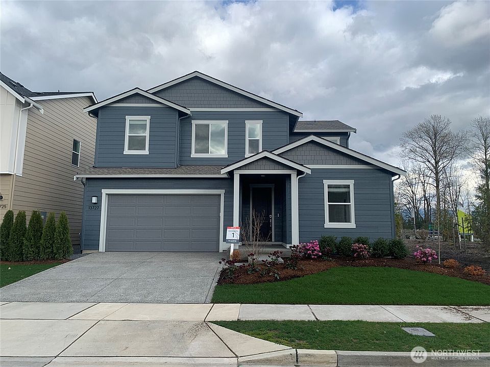 1st image of 13727 208th Drive SE #1
