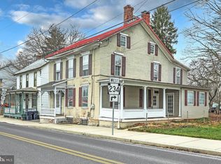 16 Main St, Arendtsville, PA 17303