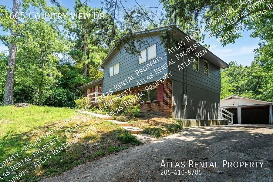 Building Photo - 605 Country View Dr