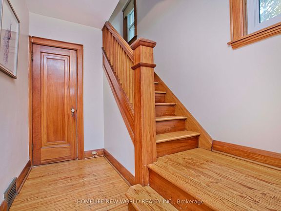 3rd image of 74 Haddon Ave N