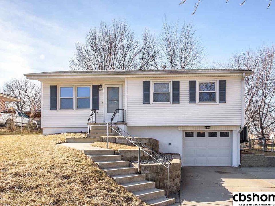 1st image of 6806 S 51st St