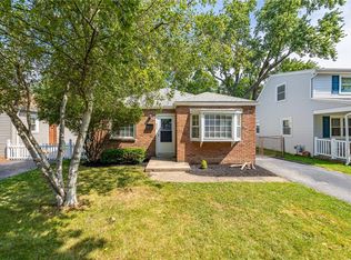 374 Brayton Rd, Rochester, NY 14616